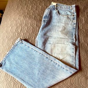 Gap Boot Fit 38 Waist 32 Inseam blue Jean.